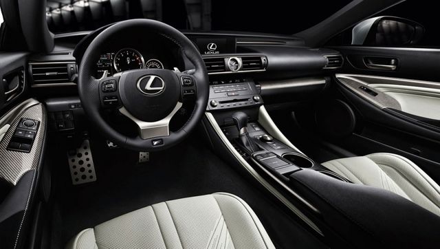 2019 Lexus RC F  第5張相片