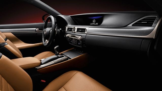 2019 Lexus GS 300h F Sport版  第6張相片