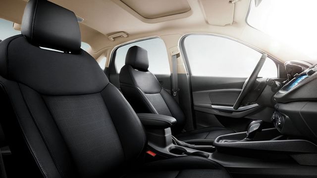 2019 Ford Escort 1.5雅緻型  第9張相片