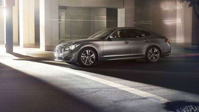 2019 Infiniti Q70 3.7 V6旗艦款  第2張相片