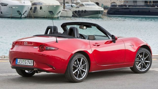 2019 Mazda MX-5 2.0  第6張相片