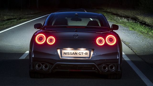 2019 Nissan GT-R 3.8 Black  Premium Edition  第7張相片