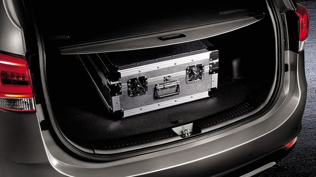 2019 Kia Carens 科技版  第9張相片