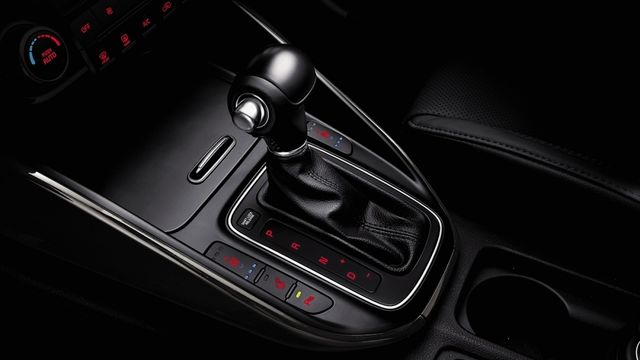 2019 Kia Carens 旗艦版  第8張相片