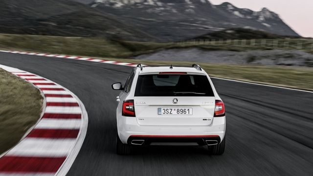 2019 Skoda Octavia Combi RS 2.0 TSI  第4張相片