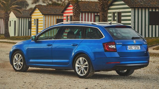 2019 Skoda Octavia Combi 1.8 TSI 4x4  第3張相片