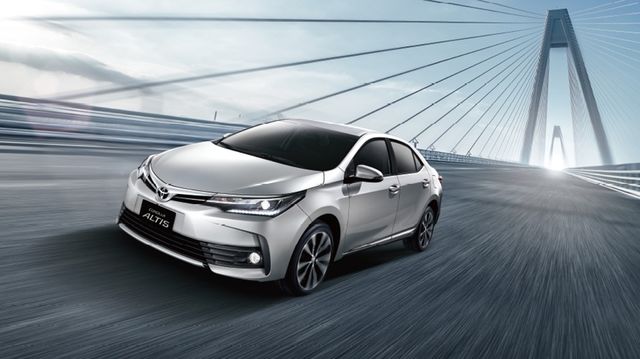 2019 Toyota Corolla Altis 1.8豪華版  第7張相片