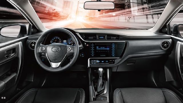 2019 Toyota Corolla Altis 1.8豪華版  第8張相片