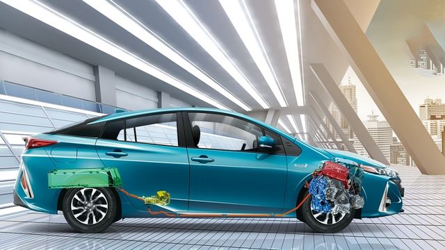2019 Toyota Prius PHV 1.8  第5張相片