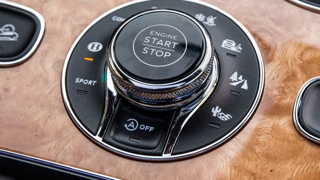 2019 Bentley Bentayga 6.0 W12  第7張相片