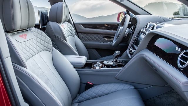 2019 Bentley Bentayga 6.0 W12  第9張相片