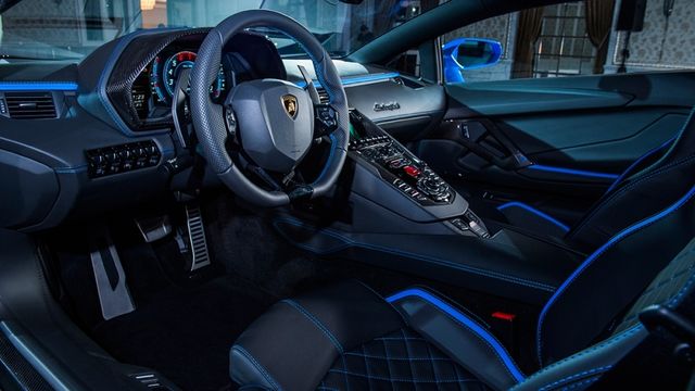 2019 Lamborghini Aventador S Coupe V12  第10張相片