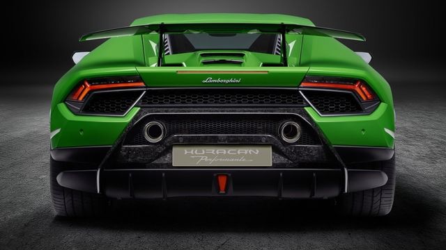 2019 Lamborghini Huracan Coupe Performante  第7張相片