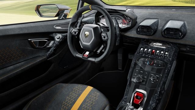 2019 Lamborghini Huracan Coupe Performante  第9張相片
