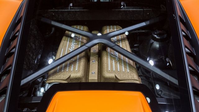 2019 Lamborghini Huracan Coupe Performante  第10張相片