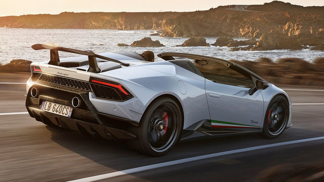 2019 Lamborghini Huracan Spyder Performante  第2張相片