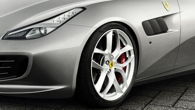 2019 Ferrari GTC4 Lusso T V8  第2張相片