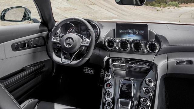 2019 M-Benz AMG GT S 4.0 V8  第10張相片