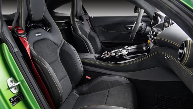 2019 M-Benz AMG GT R 4.0 V8  第6張相片