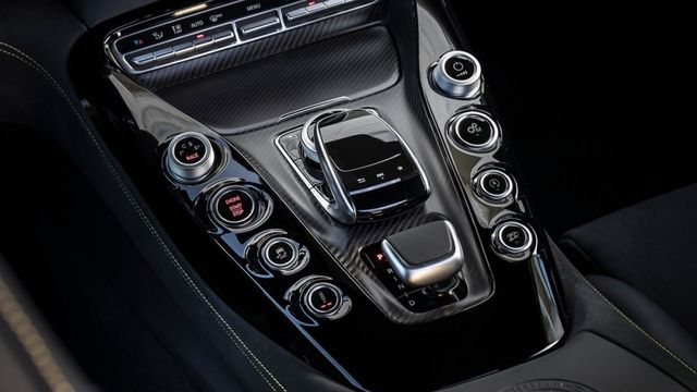 2019 M-Benz AMG GT R 4.0 V8  第8張相片