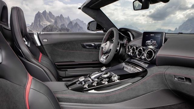 2019 M-Benz AMG GT Roadster 4.0 V8  第9張相片