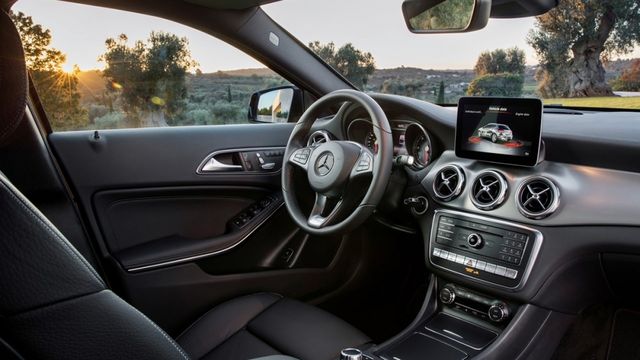 2019 M-Benz GLA-Class GLA180  第7張相片
