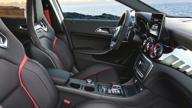 2019 M-Benz GLA-Class AMG GLA45 4MATIC  第8張相片