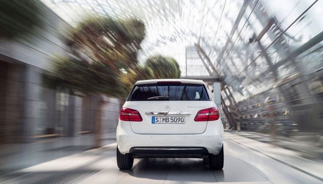 2019 M-Benz B-Class B180  第3張相片