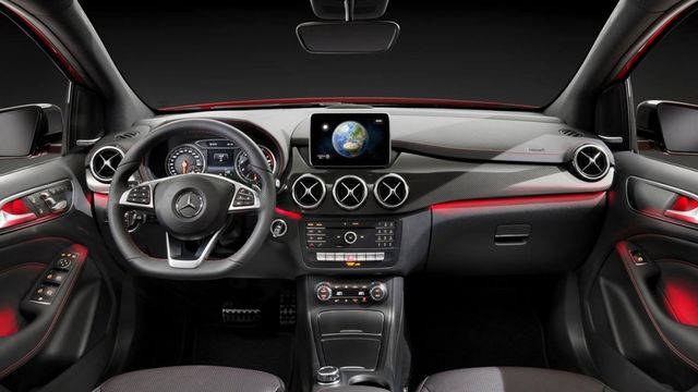 2019 M-Benz B-Class B180  第8張相片