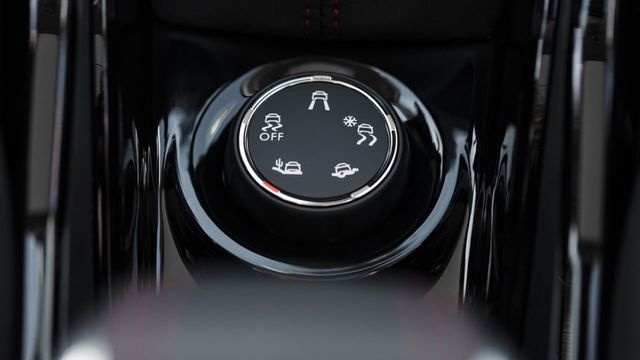 2019 Peugeot 2008 1.2 Pure Tech Grip Control  第10張相片