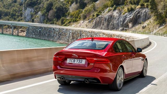 2019 Jaguar XE S  第7張相片