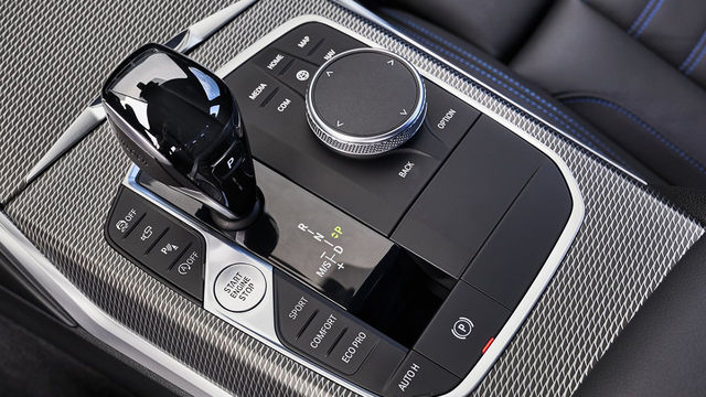 2019 BMW 3-Series Sedan 330i M Sport  第6張相片