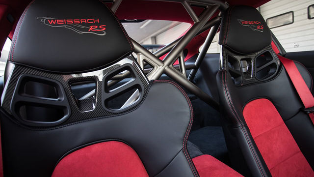 2019 Porsche 911 GT2 RS  第9張相片