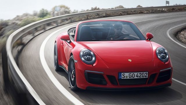 2019 Porsche 911 Carrera GTS Cabriolet  第1張相片