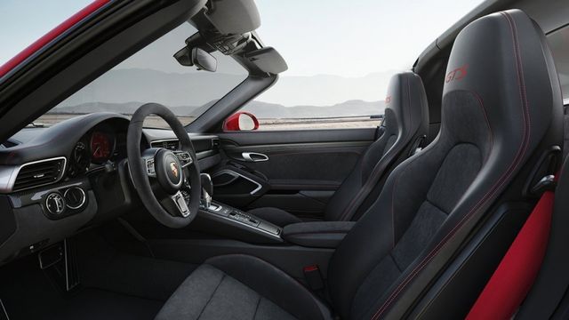 2019 Porsche 911 Targa 4 GTS  第9張相片