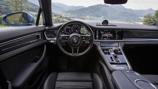 2019 Porsche Panamera Turbo Executive  第9張相片