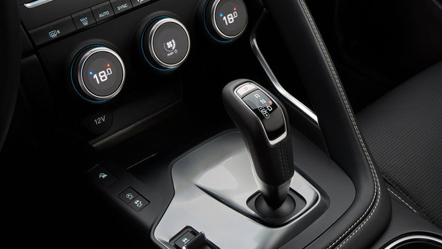2019 Jaguar E-Pace D150  第10張相片