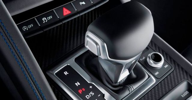 2017 Audi R8 Coupe V10  第9張相片