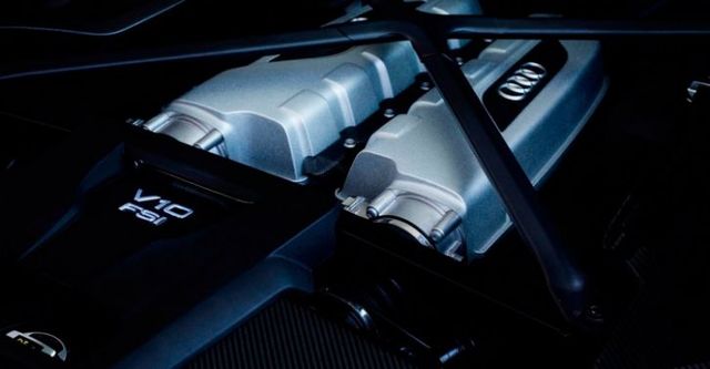 2017 Audi R8 Coupe V10  第10張相片