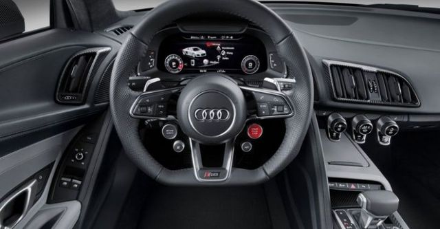 2017 Audi R8 Coupe V10 Plus  第6張相片