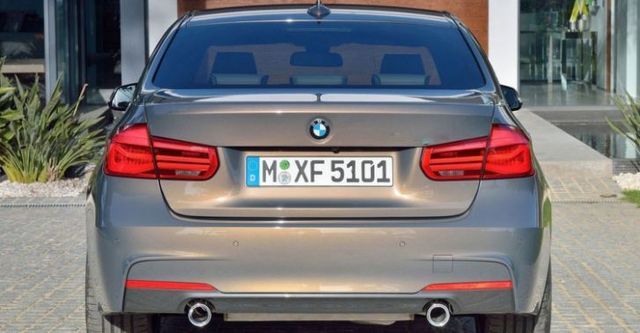 2017 BMW 3-Series Sedan 330i M Sport  第5張相片