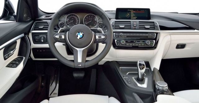 2017 BMW 3-Series Sedan 330i M Sport  第6張相片