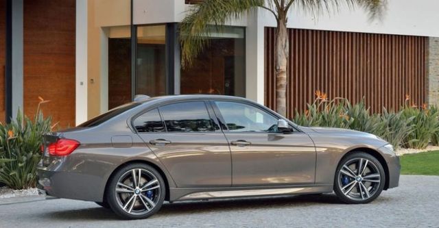 2017 BMW 3-Series Sedan 340i M Performance  第3張相片