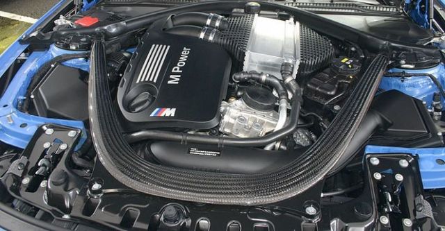 2017 BMW 3-Series Sedan M3  第9張相片