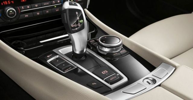 2017 BMW 5-Series GT 535i Luxury Line  第9張相片