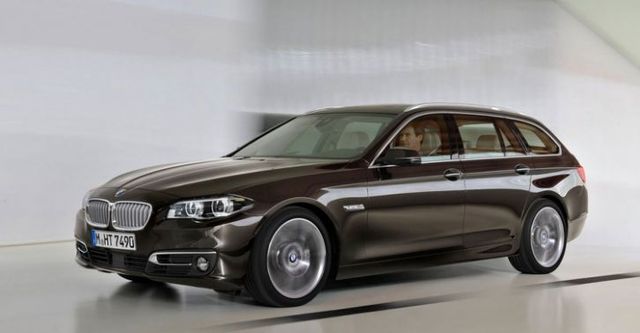 2017 BMW 5-Series Touring 520d  第3張相片