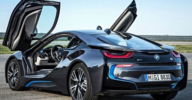 2017 BMW i8 Coupe  第3張相片