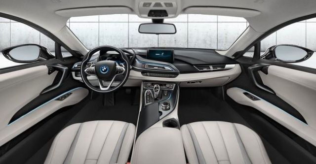 2017 BMW i8 Coupe  第6張相片