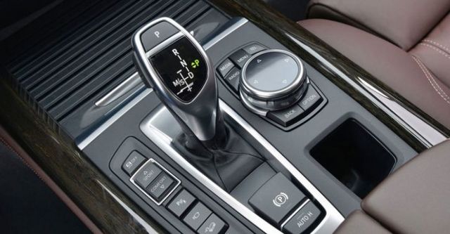 2017 BMW X5 xDrive50i  第7張相片