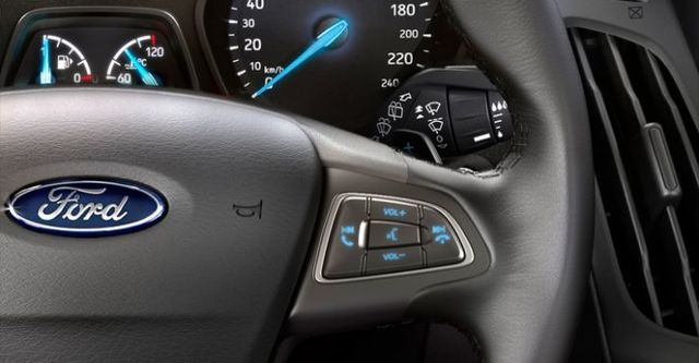 2017 Ford Kuga 2.0 TDCi柴油型  第8張相片